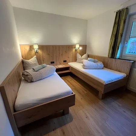 Pittlanderhof Apartment *